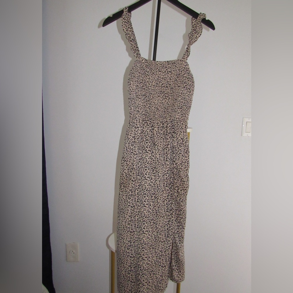 Abercrombie & Fitch Beige Leopard Midi Dress